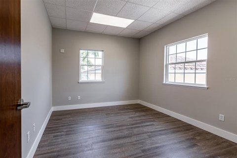 Propiedad comercial en venta en Venice, Florida, 616.78 m2 № 2108797 - foto 26