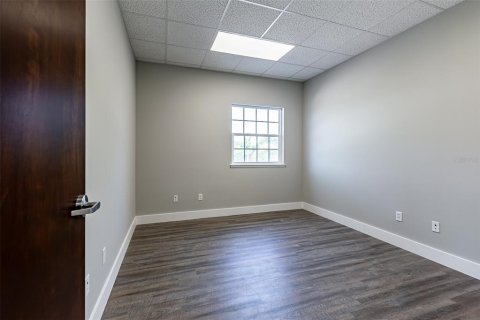 Propiedad comercial en venta en Venice, Florida, 616.78 m2 № 2108797 - foto 11