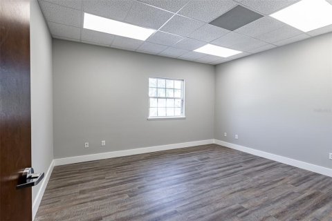 Propiedad comercial en venta en Venice, Florida, 616.78 m2 № 2108797 - foto 17