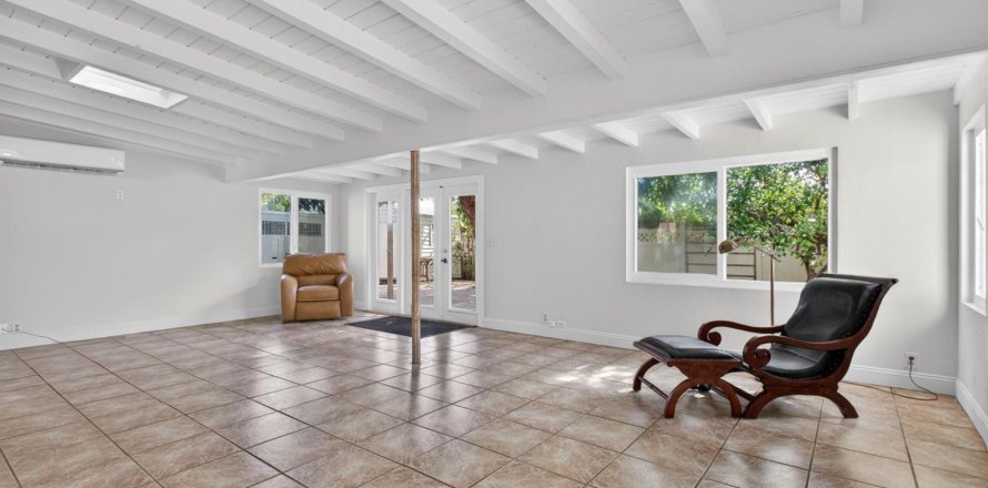 Villa ou maison à Pompano Beach, Floride 3 chambres, 168.52 m2 № 2177571