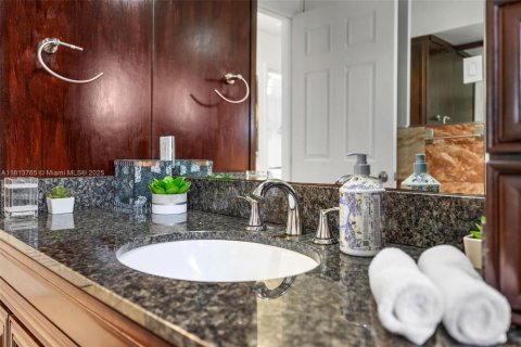 Appartement à louer à Fort Lauderdale, Floride: 2 chambres, 111.48 m2 № 1762456 - photo 24
