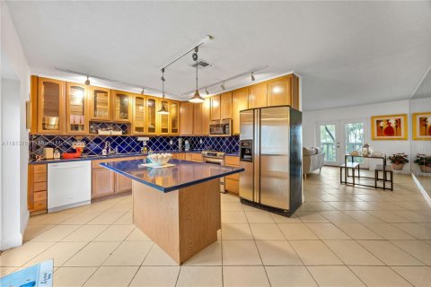 Appartement à louer à Fort Lauderdale, Floride: 2 chambres, 111.48 m2 № 1762456 - photo 14