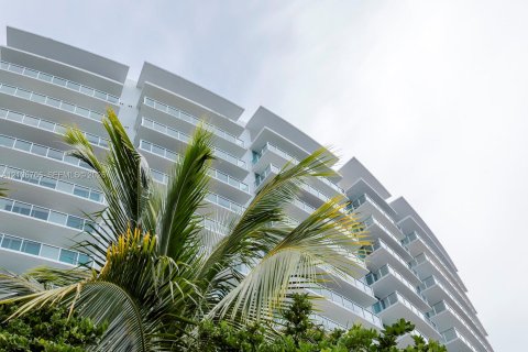Copropriété à vendre à Miami Beach, Floride: 3 chambres, 121.14 m2 № 2423327 - photo 28