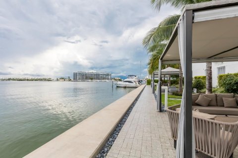 Copropriété à vendre à Miami Beach, Floride: 3 chambres, 121.14 m2 № 2423327 - photo 24