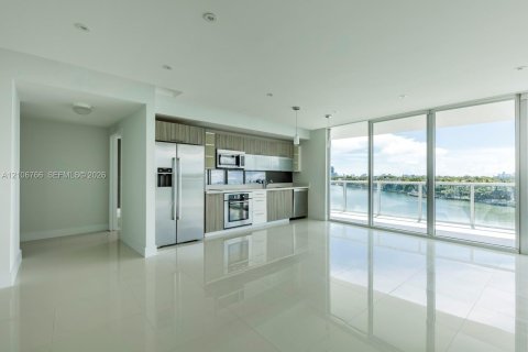 Copropriété à vendre à Miami Beach, Floride: 3 chambres, 121.14 m2 № 2423327 - photo 5