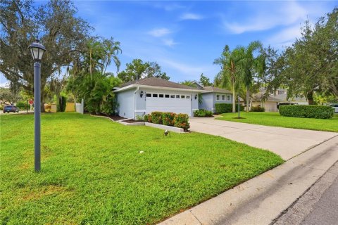 House in Lakewood Ranch, Florida 3 bedrooms, 195.56 sq.m. № 2390920 - photo 7