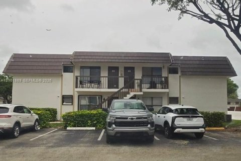 Condo à Miami, Floride, 2 chambres  № 2404231