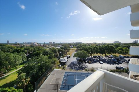 Condominio en alquiler en Daytona Beach, Florida, 2 dormitorios, 112.41 m2 № 1908186 - foto 6