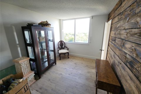 Condominio en alquiler en Daytona Beach, Florida, 2 dormitorios, 112.41 m2 № 1908186 - foto 9
