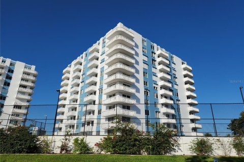 Condominio en alquiler en Daytona Beach, Florida, 2 dormitorios, 112.41 m2 № 1908186 - foto 2