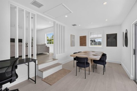 Villa ou maison à vendre à West Palm Beach, Floride: 4 chambres, 184.5 m2 № 2190161 - photo 8
