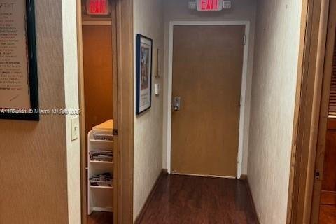 Immobilier commercial à vendre à Miami, Floride № 1920803 - photo 30