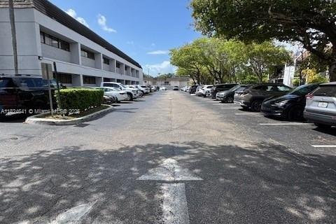 Immobilier commercial à vendre à Miami, Floride № 1920803 - photo 7