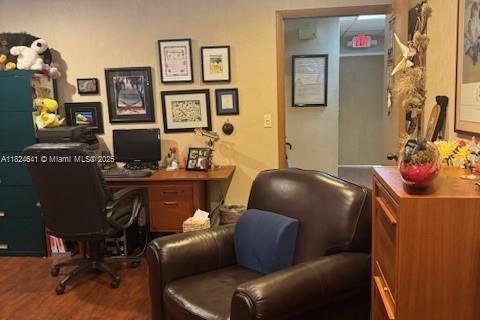 Immobilier commercial à vendre à Miami, Floride № 1920803 - photo 24