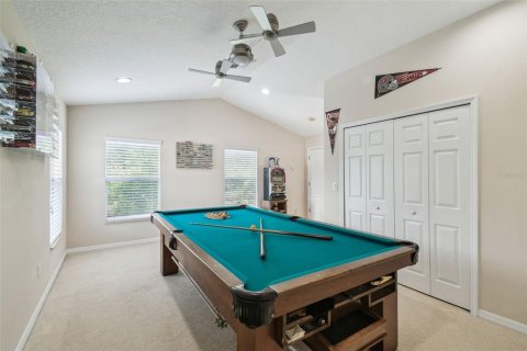 House in New Port Richey, Florida 5 bedrooms, 263.01 sq.m. № 1829330 - photo 25