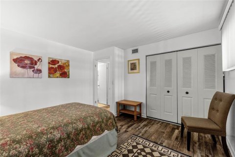 Condo in Ormond Beach, Florida, 2 bedrooms  № 1884147 - photo 21