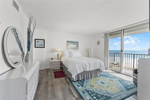 Condo in Ormond Beach, Florida, 2 bedrooms  № 1884147 - photo 22
