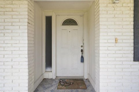 Villa ou maison à vendre à Brandon, Floride: 5 chambres, 206.8 m2 № 2239115 - photo 5