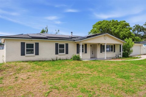 Villa ou maison à vendre à Brandon, Floride: 5 chambres, 206.8 m2 № 2239115 - photo 4