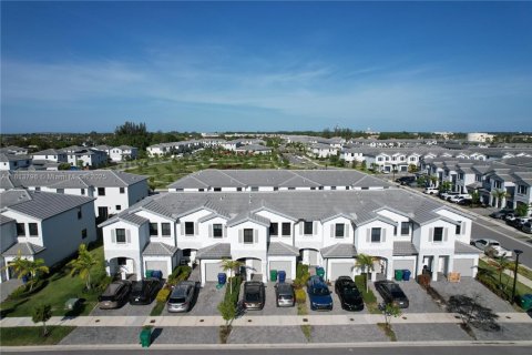 Touwnhouse à vendre à Homestead, Floride: 3 chambres, 157.47 m2 № 1874531 - photo 8