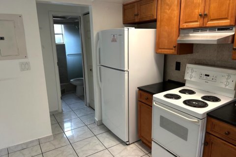 Apartment in Dania Beach, Florida 1 bedroom, 46.45 sq.m. № 2394811 - photo 7