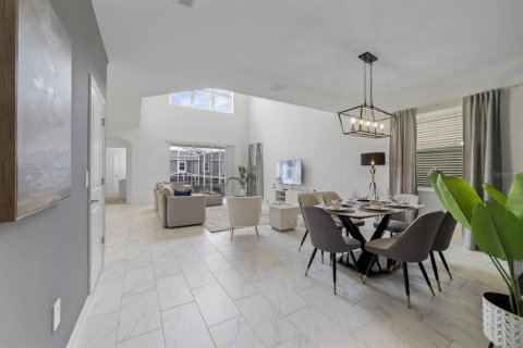 House in Davenport, Florida 5 bedrooms, 280.1 sq.m. № 1776733 - photo 5