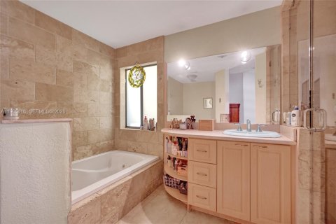 Casa en venta en Miami, Florida, 4 dormitorios, 182.74 m2 № 2029065 - foto 26