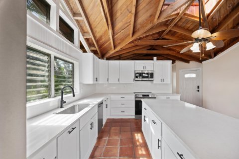 Villa ou maison à louer à Delray Beach, Floride: 3 chambres, 167.69 m2 № 2265748 - photo 5
