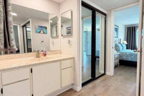 Condo in St. Lucie, Florida, 1 bedroom  № 2172780 - photo 10