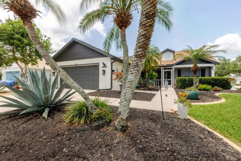 Villa ou maison à vendre à Bradenton, Floride: 3 chambres, 125.88 m2 № 1742906 - photo 1