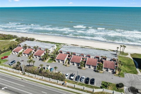 Townhouse in Satellite Beach, Florida 2 bedrooms, 156.91 sq.m. № 1522933 - photo 8