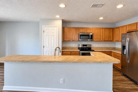 Adosado en venta en Kissimmee, Florida, 3 dormitorios, 164.34 m2 № 2408214 - foto 13
