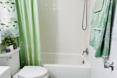 Купить кондоминиум в Таварес, Флорида 4 комнаты, 60.39м2, № 1911453 - фото 20