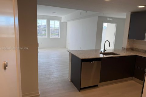 Condo in Orlando, Florida, 2 bedrooms  № 2339862 - photo 2