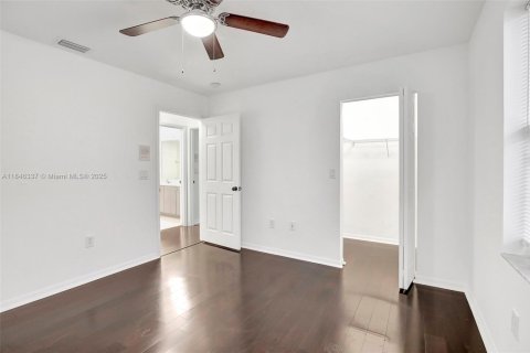 Villa ou maison à louer à Miramar, Floride: 5 chambres, 313.17 m2 № 1845644 - photo 27
