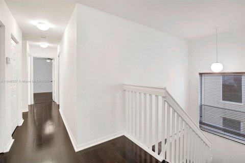 Villa ou maison à louer à Miramar, Floride: 5 chambres, 313.17 m2 № 1845644 - photo 25