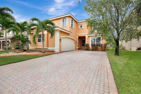 Villa ou maison à louer à Miramar, Floride: 5 chambres, 313.17 m2 № 1845644 - photo 6