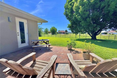 House in Port Charlotte, Florida 3 bedrooms, 151.8 sq.m. № 1916633 - photo 19