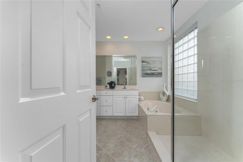 Condo in Punta Gorda, Florida, 3 bedrooms  № 1531764 - photo 25