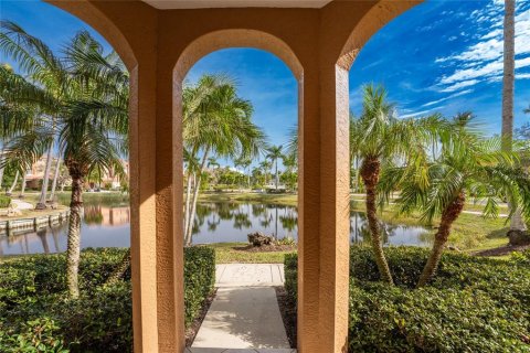 Condo in Punta Gorda, Florida, 3 bedrooms  № 1531764 - photo 5