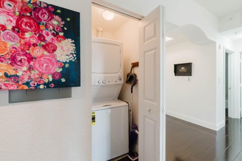 Copropriété à vendre à Miami, Floride: 2 chambres, 106.09 m2 № 1964391 - photo 12