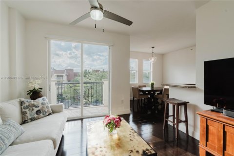 Copropriété à vendre à Miami, Floride: 2 chambres, 106.09 m2 № 1964391 - photo 3