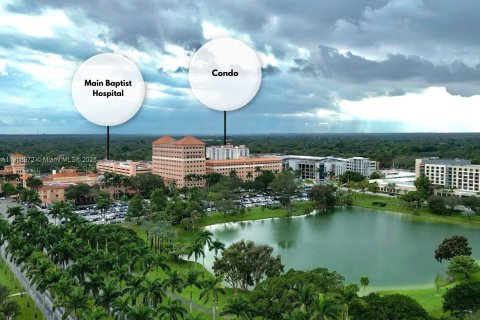 Copropriété à vendre à Miami, Floride: 2 chambres, 106.09 m2 № 1964391 - photo 1