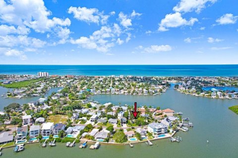 Купить виллу или дом в Индиан-Рокс-Бич, Флорида 3 комнаты, 110.18м2, № 2396430 - фото 18