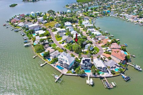 Купить виллу или дом в Индиан-Рокс-Бич, Флорида 3 комнаты, 110.18м2, № 2396430 - фото 20