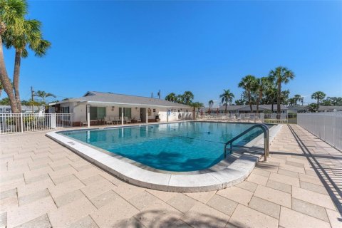 Copropriété à vendre à Bradenton, Floride: 2 chambres, 84.36 m2 № 1631957 - photo 29