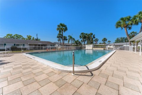 Copropriété à vendre à Bradenton, Floride: 2 chambres, 84.36 m2 № 1631957 - photo 30