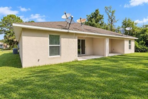 Commercial property in Palm Coast, Florida 6 bedrooms, 214.33 sq.m. № 2396888 - photo 15