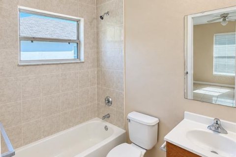 Commercial property in Palm Coast, Florida 6 bedrooms, 214.33 sq.m. № 2396888 - photo 22