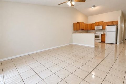 Commercial property in Palm Coast, Florida 6 bedrooms, 214.33 sq.m. № 2396888 - photo 17